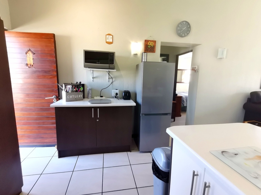 2 Bedroom Property for Sale in Sandbaai Western Cape